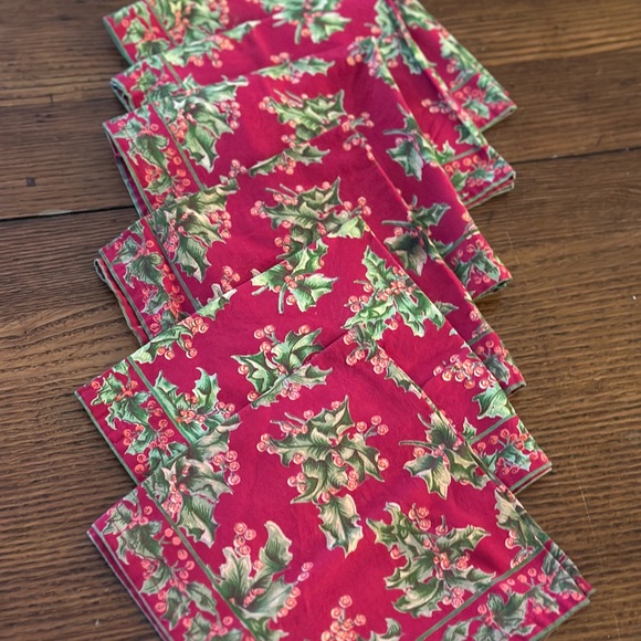 Set 6 Vintage April Cornell Christmas Holly Berry Napkins $18 - Picture 4 of 4
